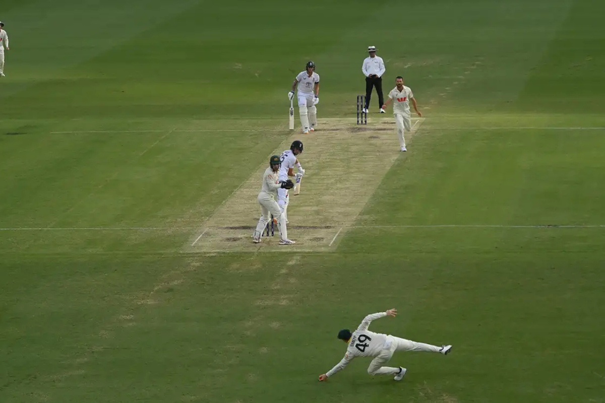 Most Catches in Test History: Steve Smith Equals Rahul Dravid, Rises to Second Spot During 2nd Ashes 2025 Test