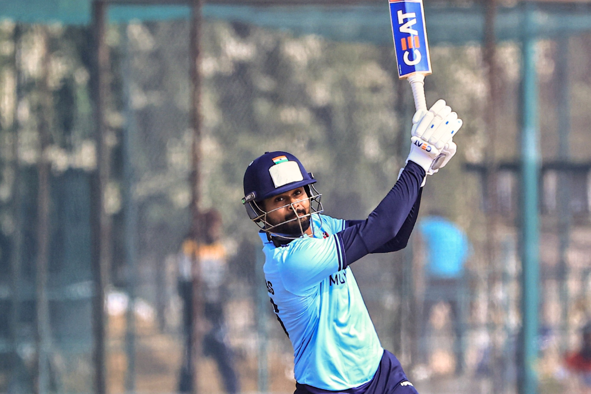 Aman Rao Hits Maiden List A Double Ton, Mayank Agarwal & Shreyas Iyer Shine — Full Roundup of Vijay Hazare Trophy 2025–26 Round 6