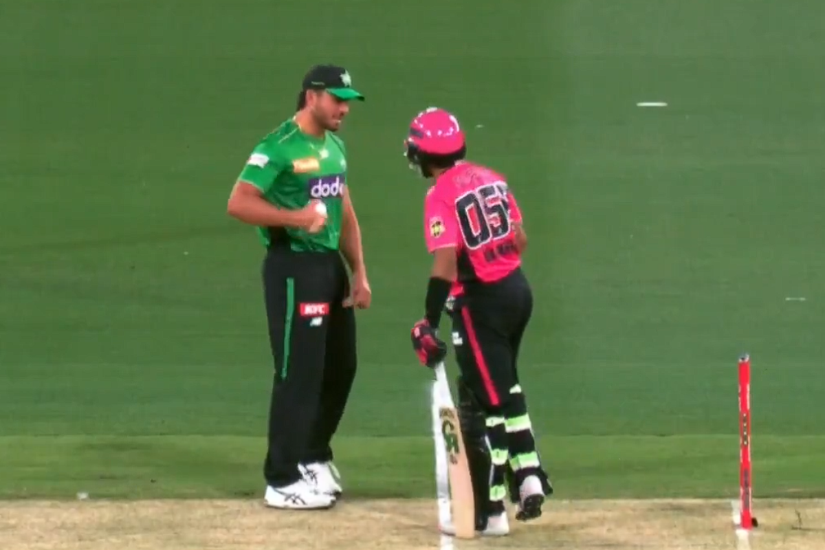 ‘See You Later’ — Marcus Stoinis Gives Fiery Send-Off to Struggling Babar Azam in BBL 15 [WATCH]