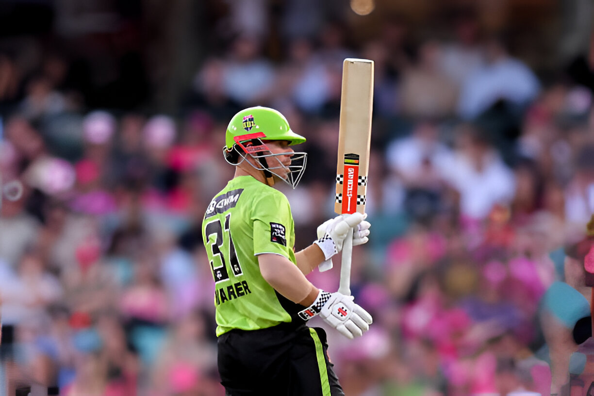 Most T20 Hundreds: David Warner Goes Past Virat Kohli After Blazing Ton in BBL 2025–26 Sydney Derby