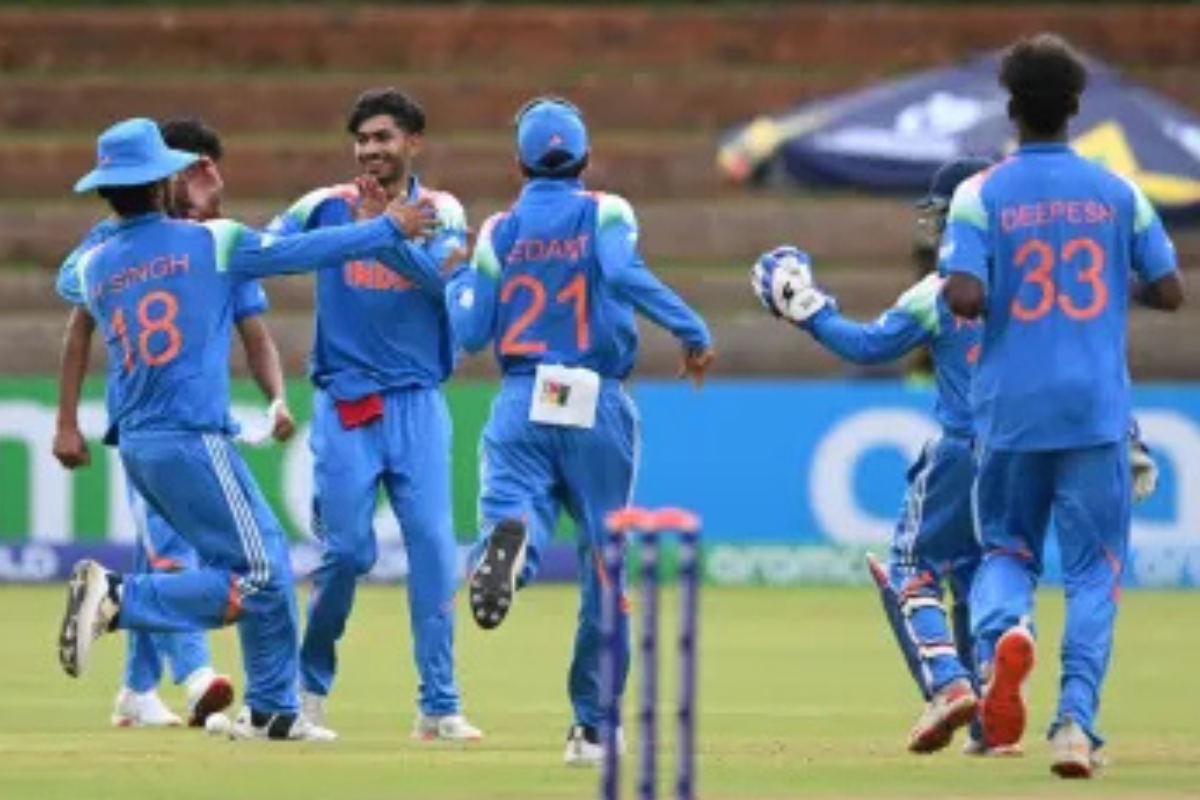 Sunil Gavaskar Warns Vaibhav Suryavanshi, Ayush Mhatre as India Advance to U19 World Cup 2026 Super Six