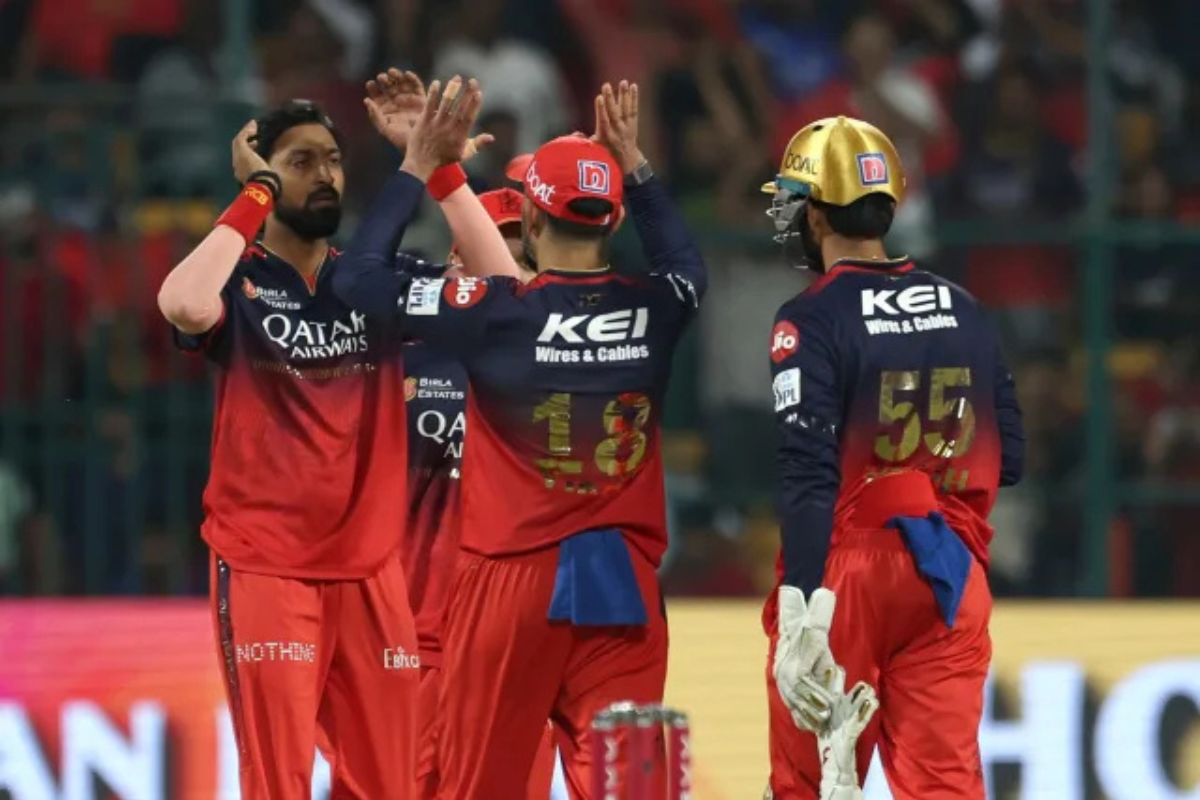 Why RCB Players Are Wearing Black Armbands in IPL 2026 Opener Against SRH?