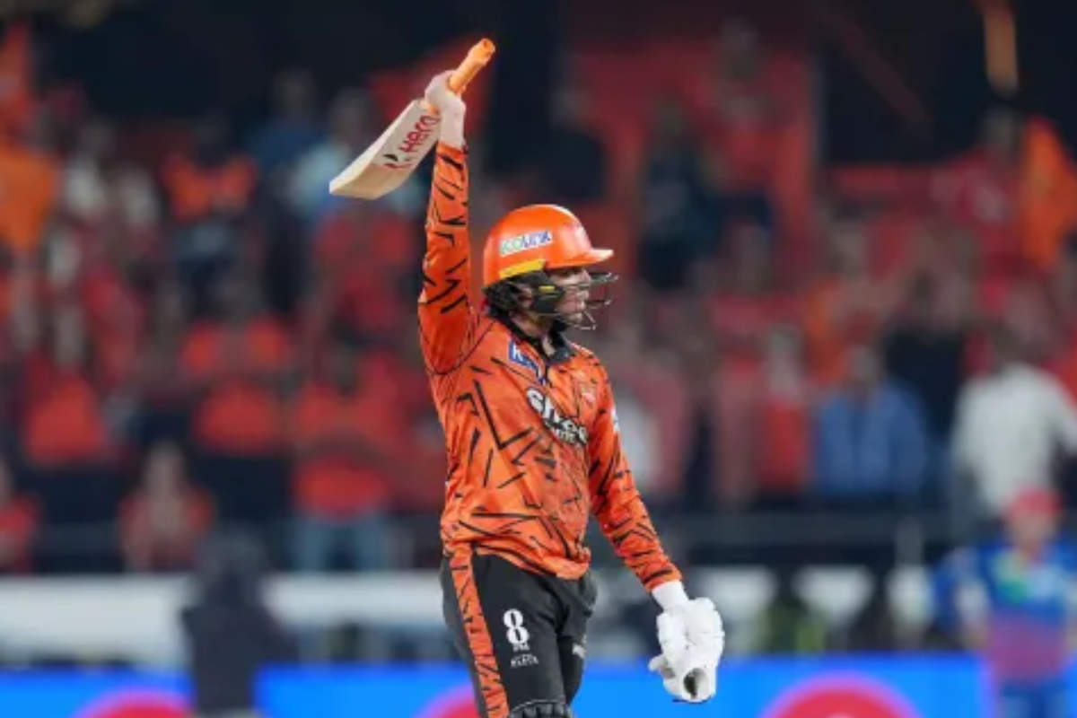 ‘One of the Most Dangerous Openers’ – Fans React as Abhishek Sharma Equalls Virat Kohli With Spectacular 135 Not Out in SRH vs DC IPL 2026