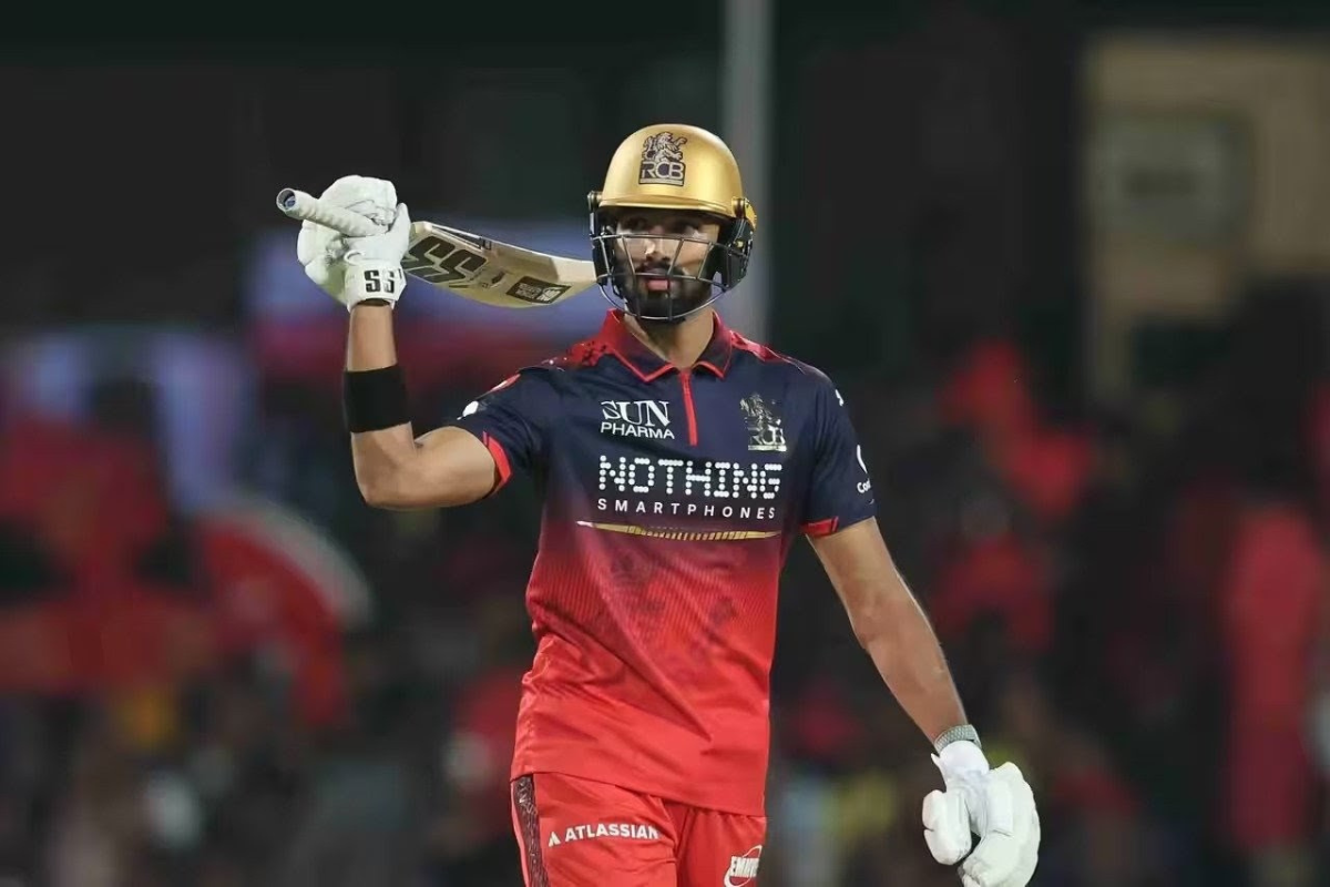 RCB Coach Dinesh Karthik Backs Devdutt Padikkal for India Return After Sublime Form in IPL 2026